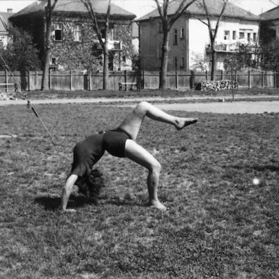 HR-DAOS-1959 123. 9., Zbirka fotografija Mije (Miše) Matoševića, gimnastičarka
