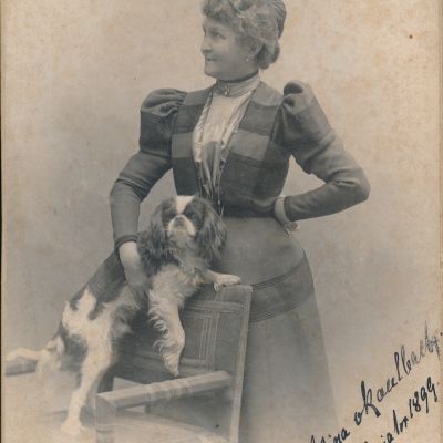 HR-DAOS-2035 1.19., Zbirka fotografija, ženski studijski portret