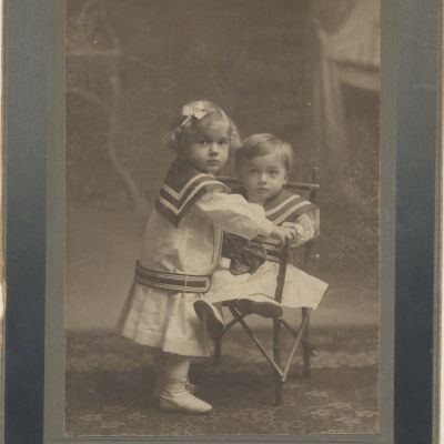 HR-DAOS-2035 4.2., Zbirka fotografija, studijski portret