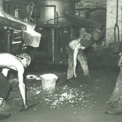 HR-DAOS-964 (ladica 41), radnici Osječke ljevaonice željeza i tvornice strojeva, druga polovica 20. stoljeća